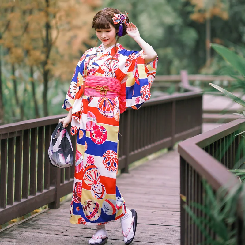 Kimono Tradicional Japonés par - Formal Wear Japan Women reseña y precio