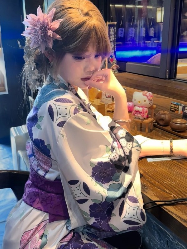 Kimono Tradicional Morado para - Japanese Women Formal Wear reseña y precio